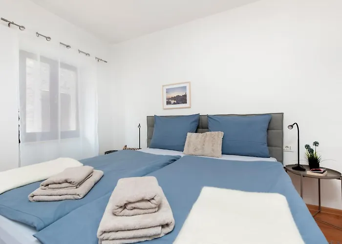 House Elisabeth - A Charming Old Town Property